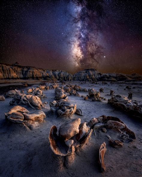 Best-Milky-Way-Photos-Alone-Together-in-the-Stardust-Marco-Carotenuto