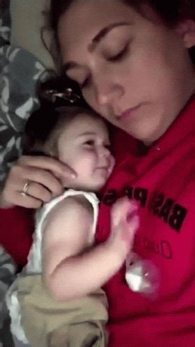 Cute Baby Mom Kisses Cute GIF – Cute Baby Mom Kisses Cute Baby ...