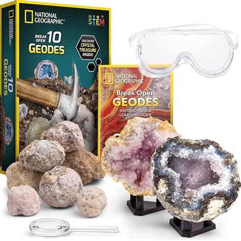 National Geographic Break Open 10 Premium Geodes Includes