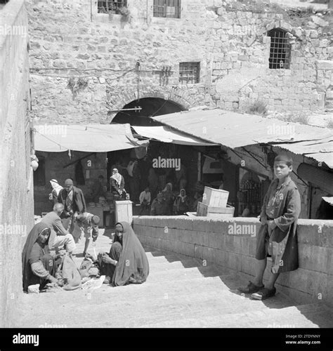 1950s souk hi-res stock photography and images - Alamy