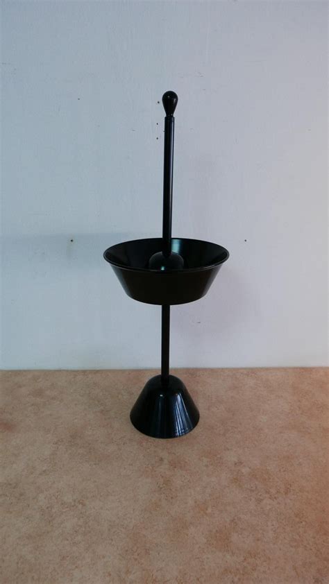 Italian Steel Servomuto Standing Ashtray By Achille Pier Giacomo