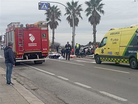 Mujer Fallece Y Su Esposo Resulta Herido Grave En Trágico Accidente En