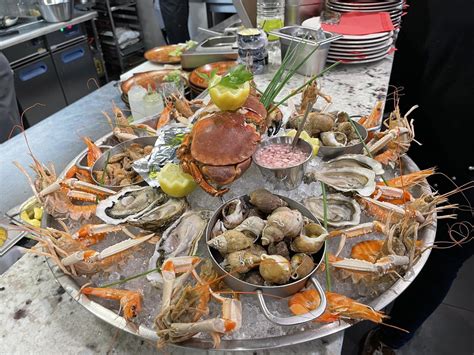 Venez D Guster Un Plateau De Fruits De Mer Sur Mesure Wood Bro