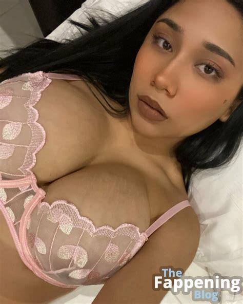 Cy Bergirl Virtual Novia Nude Leaks OnlyFans Photo 2 TheFappening