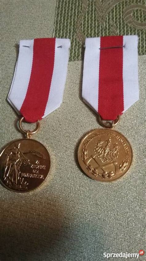 MEDAL ZA ZASŁUGI DLA POŻARNICTWA RP Kowale Pańskie Sprzedajemy pl