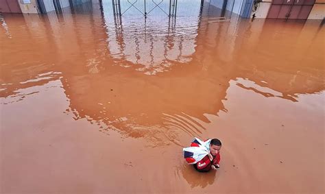 Sobe Para 75 Número De Mortos Por Conta Das Chuvas No Rio Grande Do Sul