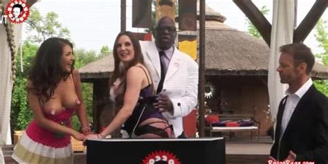 Lesbian With Two Hot Brazilian Babes 1 Tnaflix