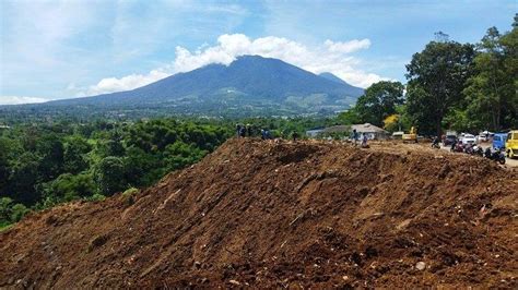 Banyak Driver Selfie Jalur Cipanas Cianjur Tiba Tiba Menjadi Tempat