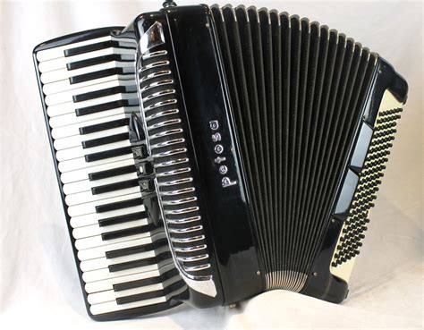 Black Petosa Sm Piano Accordion Lmm