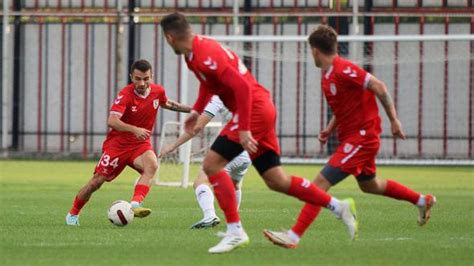 Samsunspor hazırlık maçında Giresunsporu 6 1 mağlup etti