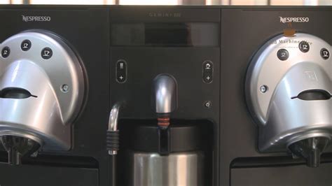 Nespresso Commercial Gemini 220 Coffee Pod Machine Review Starting