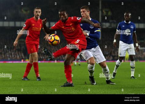 Liverpool S Georginio Wijnaldum Left And Everton S Ross Barkley