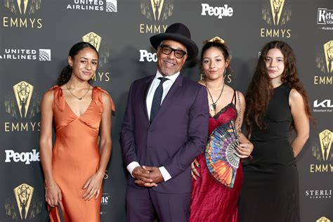 giancarlo esposito father 10