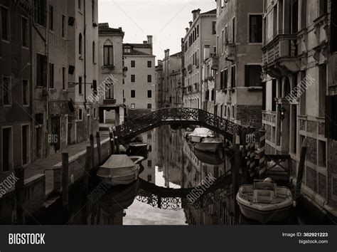 Venice Canal View Image & Photo (Free Trial) | Bigstock