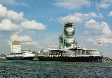 Cruiseschip Ms Rotterdam En Ms Oosterdam Van De Holland America Line