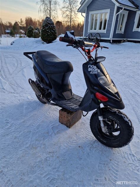 Gilera Stalker 50 cm³ 1999 Mustasaari Skootteri Nettimoto