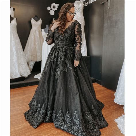 Black Bridesmaid Dresses With Sleeves Plus Size