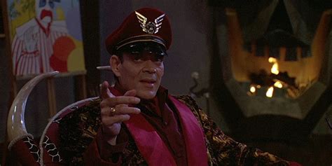 Street Fighter: Why Raul Julia Agreed To Play M. Bison In The 1994 Movie