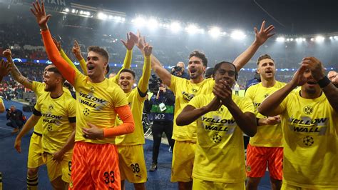 Borussia Dortmund stuns PSG to reach Champions League final | CNN