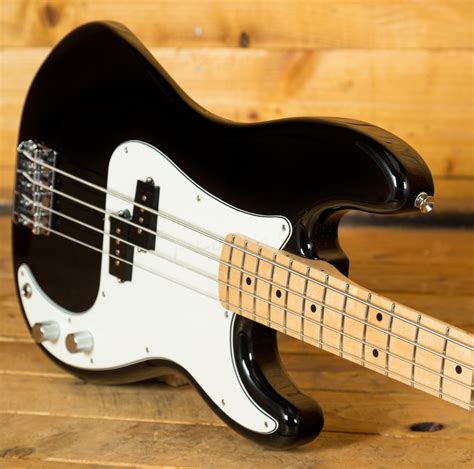 Fender Mexican Standard Precision Bass Peach Guitars