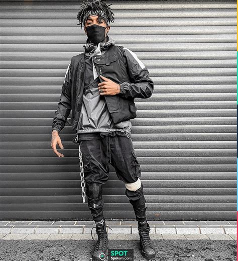 Hi Top Black Sneakers Shoes Boots Worn By Scarlxrd On His Instagram