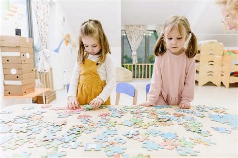 25 Best Board Games for Kids to Keep Them Happy and Engaged