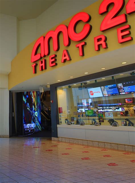 AMC Aventura 24 in Aventura, FL | Showtimes & Movie Tickets