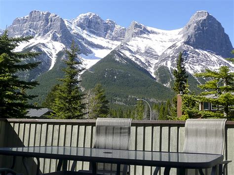 7 Stunning Banff Cabins that Will Rock your World | Travel For Wildlife