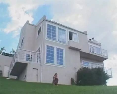 Tiffany Holiday Facial Cumshot Porn Videos 2025 XHamster