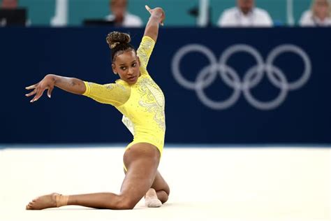 Rebeca Andrade Desbanca Simone Biles E Ganha Ouro Em Paris O