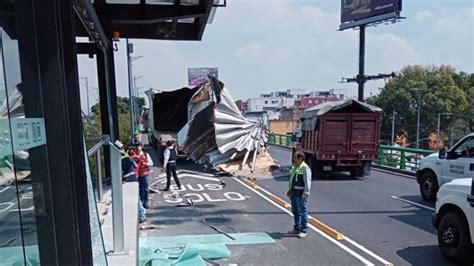 Cdmx Tr Iler Choc Y Da La Estaci N Hospital Troncoso Del Metrob S