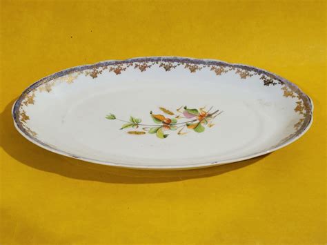 Antiga Travessa Em Porcelana Desenhos Florais E Fil