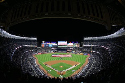 Looking back at the top 10 moments in (new) Yankee Stadium history ...