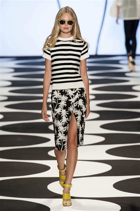 Nicole Miller Spring 2015 RTW NYFW White Fashion Spring Fashion