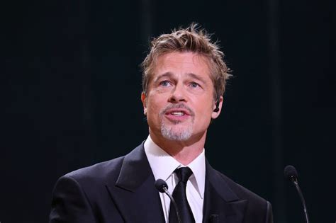 Brad Pitt 59 Grabs Fancy Dinner With Rumoured