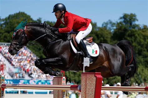 Jinete Mexicano Andr S Azc Rraga Se Mete A La Final De Salto Individual