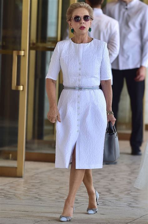 As Es Como Carolina Herrera Logra Ser La M S Elegante Siempre Con