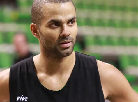 Tony Parker opéré de lœil il ne pourra peut être pas participer aux