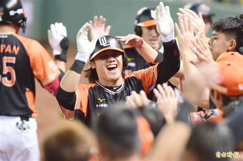 分享 許基宏IG 為何沒行使FA Baseball板 Disp BBS