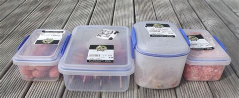 Nonnie's Blog: Using reusable containers for buying meat (to avoid plastic waste)