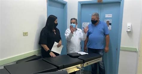 Prefeitura entrega nova mesa cirúrgica para a Santa Casa de Osvaldo