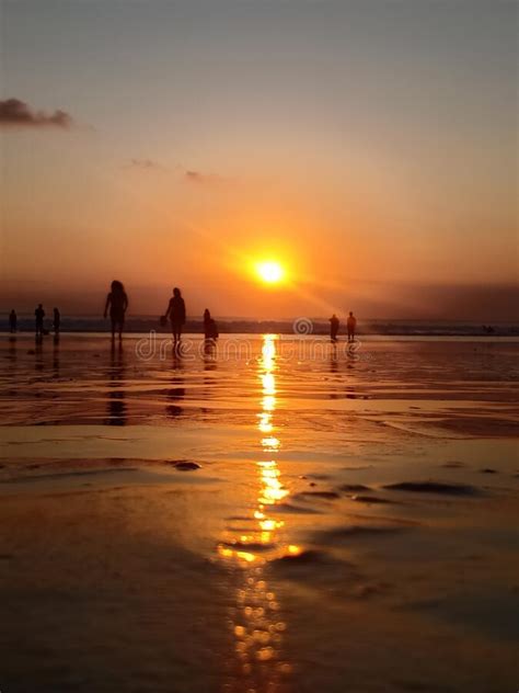 Por Do Sol Nas Praias De Mui Ne Imagem De Stock Imagem De Cenas