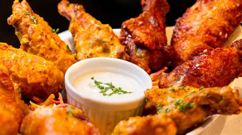 Lemon Pepper Vs Garlic Parmesan Wings Which Is Better Everyday Cooking Recipes