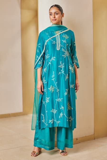 Buy Green Mulberry Silk Embroidery Aari Notched Banarasi Floral Kurta