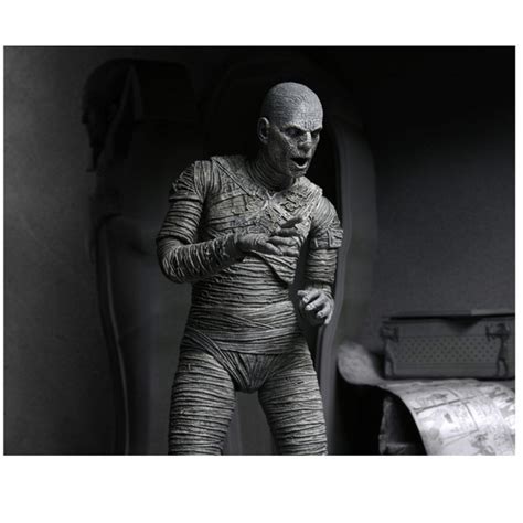 Figura Neca Ultimate Mummy Black White Cm Universal Monsters