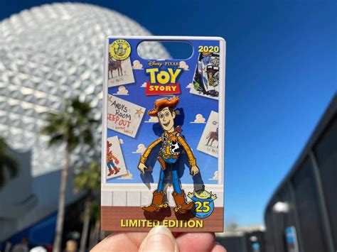 Photos New Limited Edition Toy Story 25th Anniversary Tangled