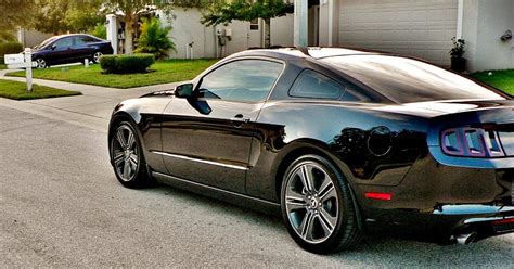 2014 Ford Mustang V6 Performance Package