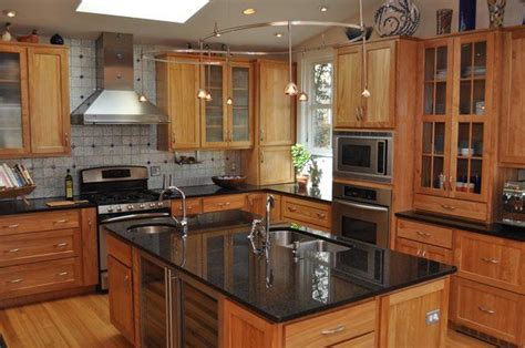 Kitchen Countertops With Maple Cabinets Anipinan Kitchen