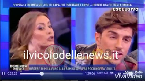 Domenicalive Andrea Damante Il Figlio Di Pap Insegna La