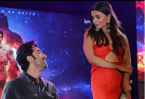 Alia Bhatt Ranbir Kapoor Wedding Tracing The Timeline Of Ranbir Kapoor And Alia Bhatts Love